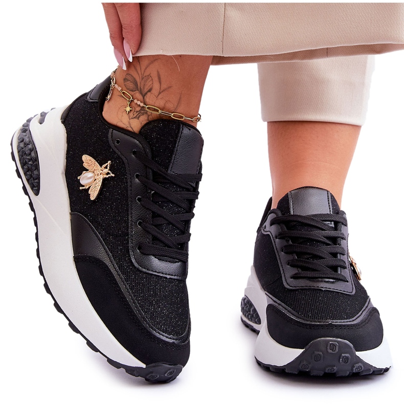 PS1 Glansiga sportskor med svart Seneca-dekoration