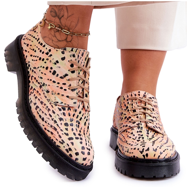 Oxford Läderskor för kvinnor Maciejka 04087-18 Orange-Svart