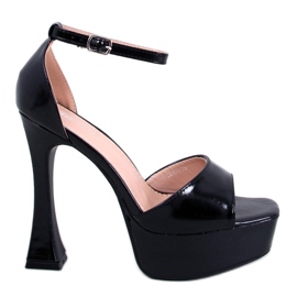 Plattformssandaler Akiva Black svart