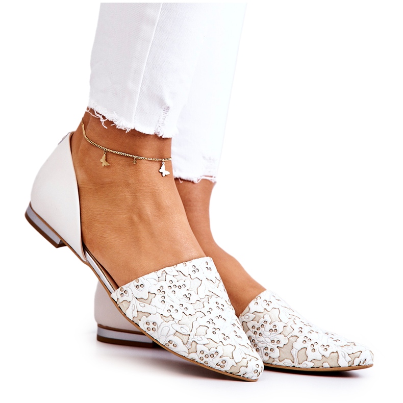 Eleganta läderballerinor Laura Messi 1110 Beige