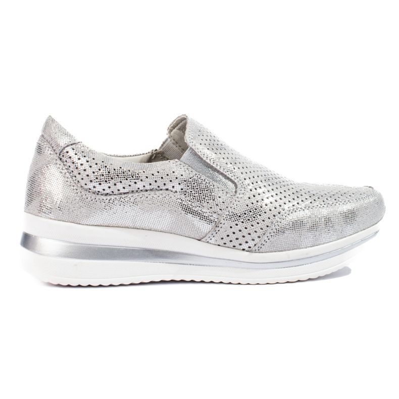 Plattsneakers i läder från Shelovet silver silver-