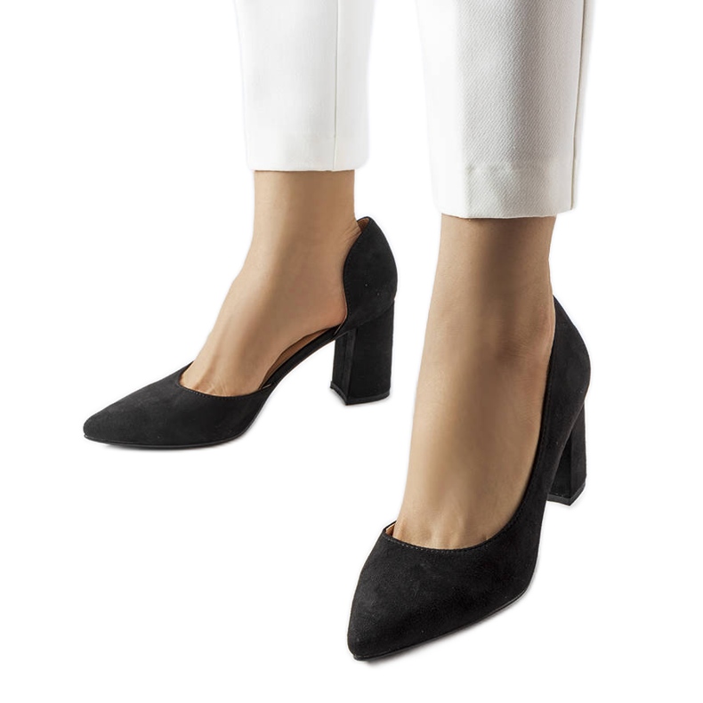 Sargent svarta pumps