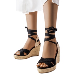 Svarta espadrillor från Reviloa