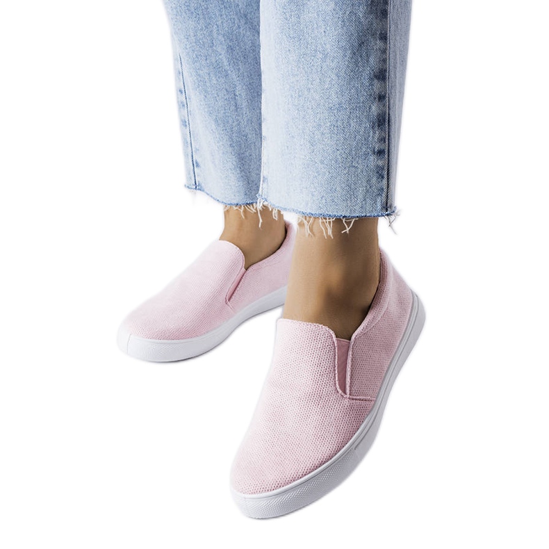 Slip-on sneakers i rosa tyg från Lajeunesse