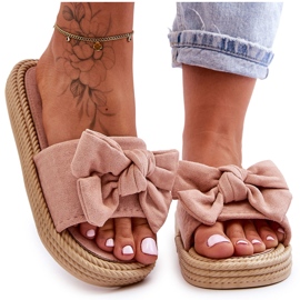 Damtofflor i mocka med rosett rosa staket beige