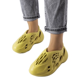 Julienne gröna skumtofflor