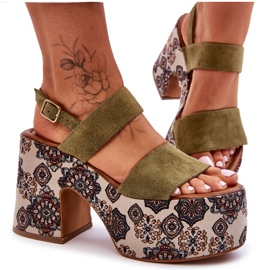 Läderklackar Sandaler Maciejka 06089-24 Grön