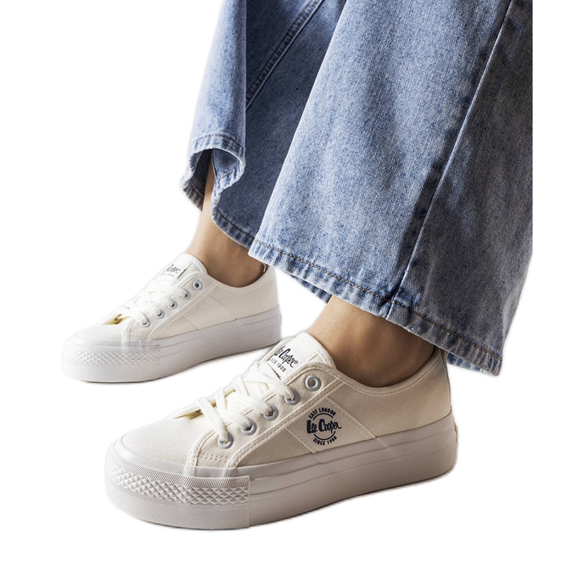 Lee Cooper LCW-22-31-0837L vita sneakers