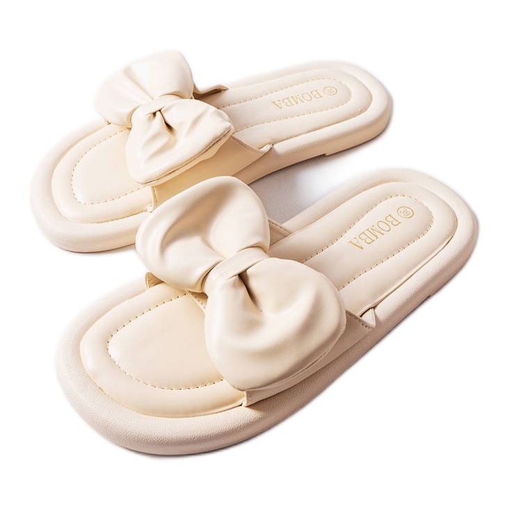 Inna Beiga rosetttofflor från Lende beige