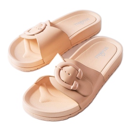 Inna Beige rutschkanor med spänne från Généreux