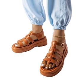 Kamelsandaler med traktsula från Saidi brun