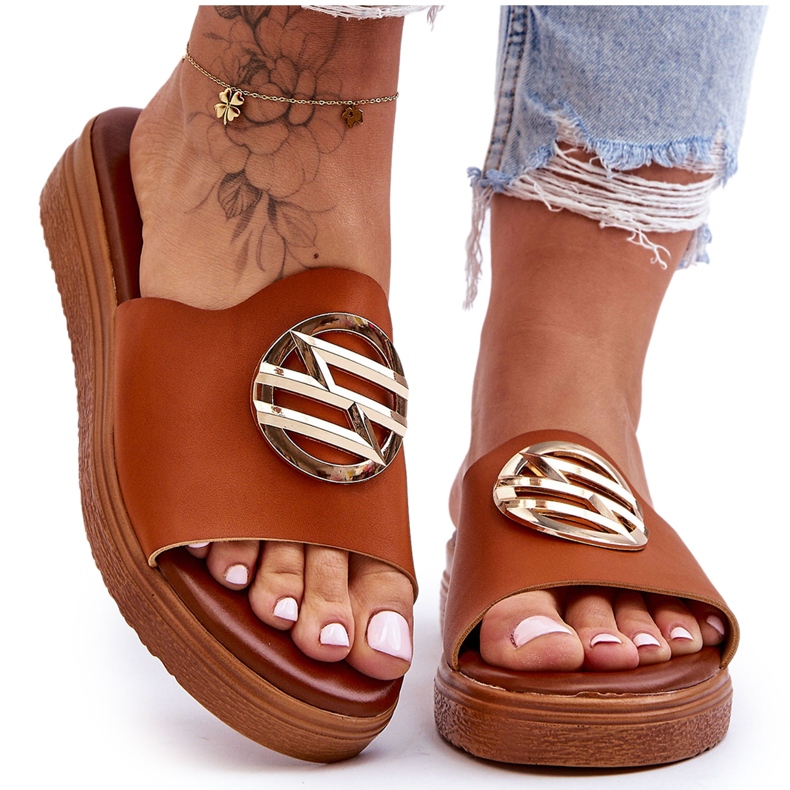 Damtofflor med kamelhemligheter brun