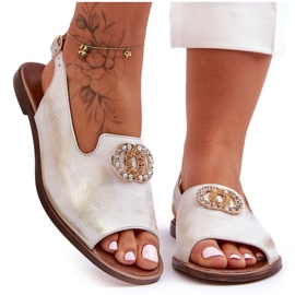 Läder Platta Sandaler Med Dekor Nicole 2744/004 Vit-Guld