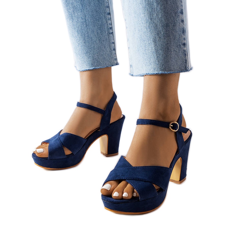 Blåklackade sandaler från Nile