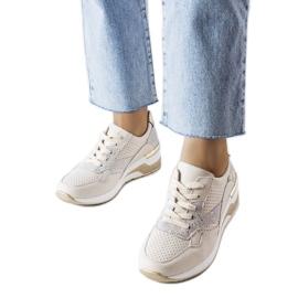 Goodin Beige perforerade sneakers från Manfrin