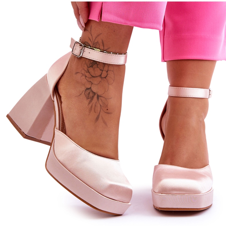 Fashionabla pumps på massiva klackar Beige Sandia