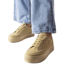 Beiga plattformssneakers från Amathymes beige