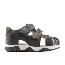 Gröna sandaler med innersula i läder från Millard