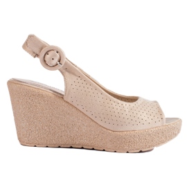 Genombrutna mocka-sandaler Shelovet beige