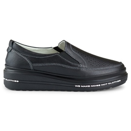 Genombrutna skor för kvinnor gjorda av naturligt läder svart