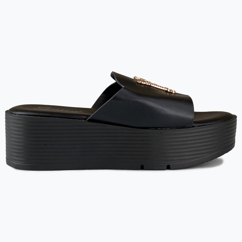 Svarta kilsandaler för kvinnor med gulddekor