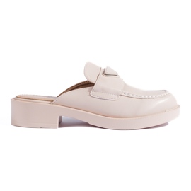 Beige sliders med inbyggd tå från Shelovet