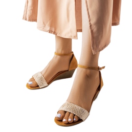 Guld Veltri kil sandaler gyllene