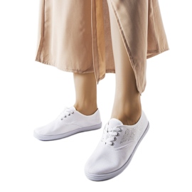 Vita sneakers med strass från Godfrey