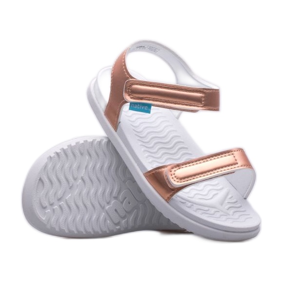 Native Charley Metallic Youth Jr Sandals 65109117-8817 gyllene