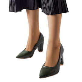 Gröna pumps från Maurelle