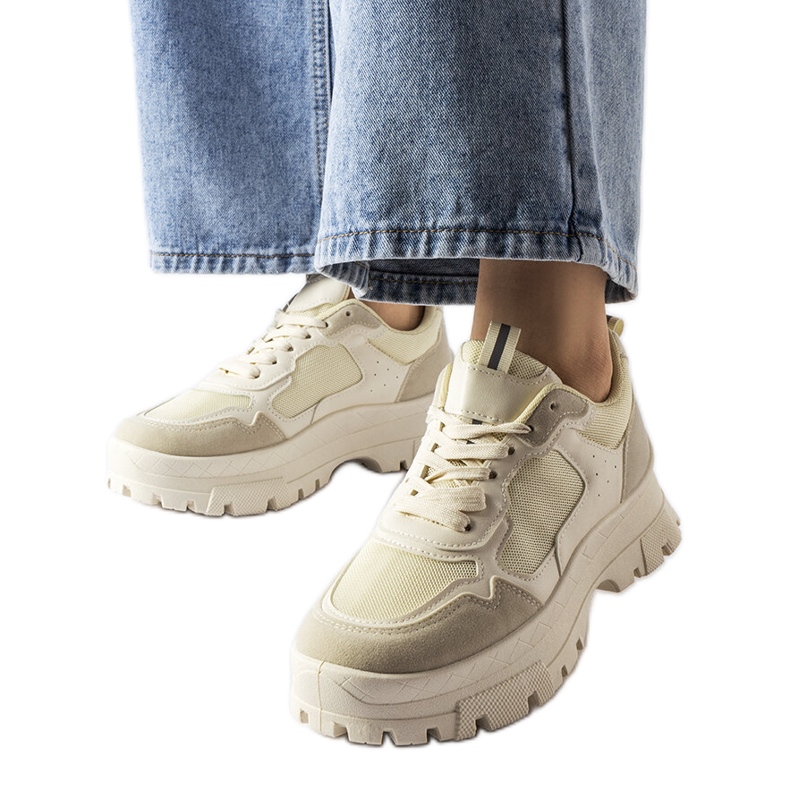 Beige chunky sneakers från Mikeladze