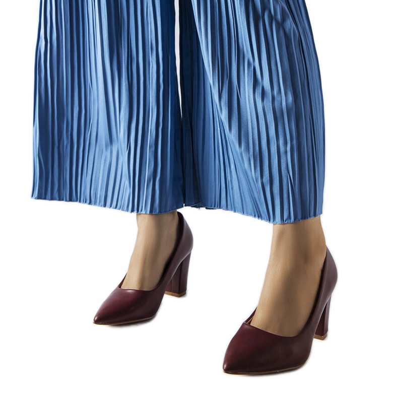 Inna Rödbruna hälpumps från Maurelle