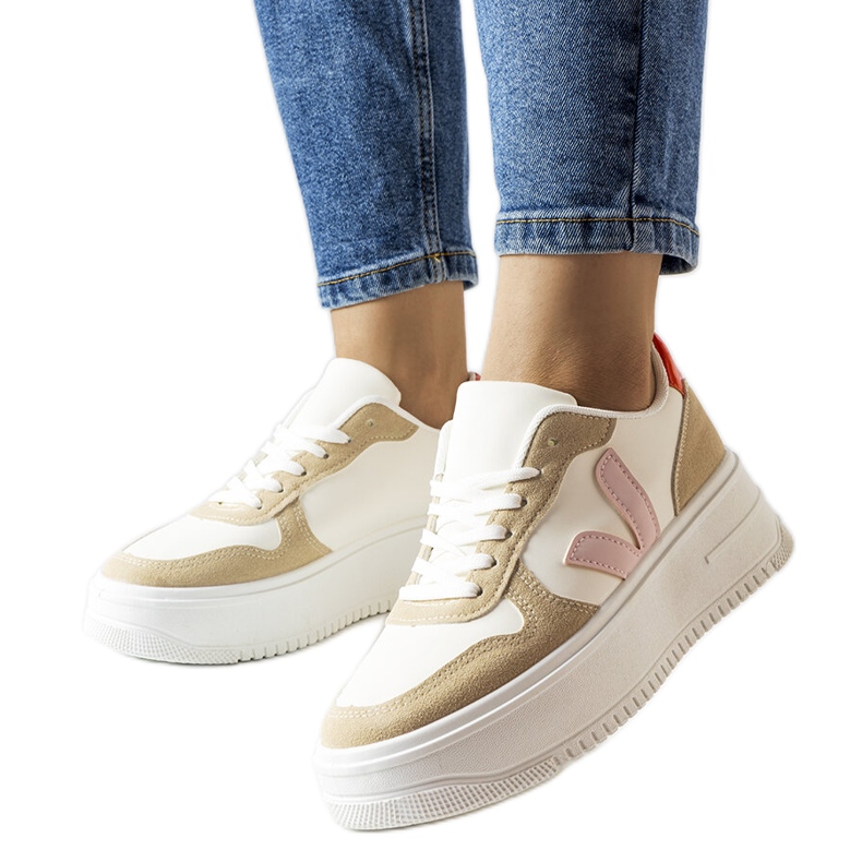 Vita sneakers med rosa Plouffe-inlägg