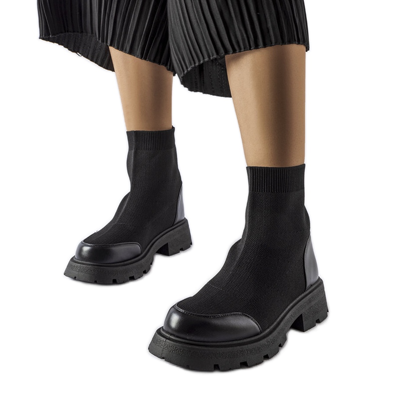 Svarta sockboots från Lonte