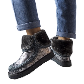 Grå metallic Eskimo-isolerade stövlar från Maggi