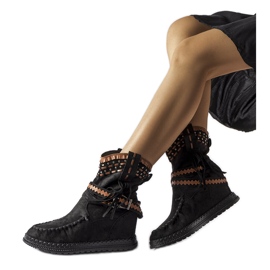 Inna Svarta kilstövlar från Beausoleil