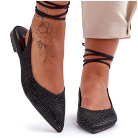 Ballerinor för kvinnor med snörning prydda med dubbar Black Jange svart