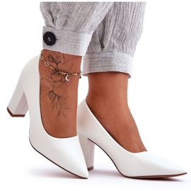 Klassiska Odessa White High Heel Pumps vit