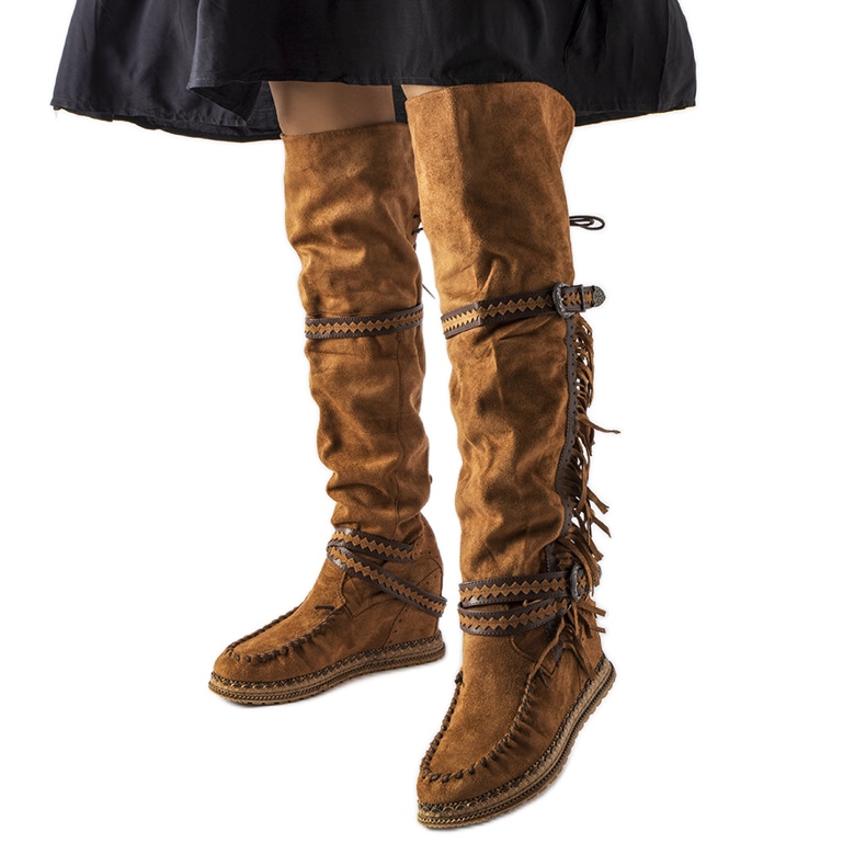 Inna Bruna kilstövlar från Novella