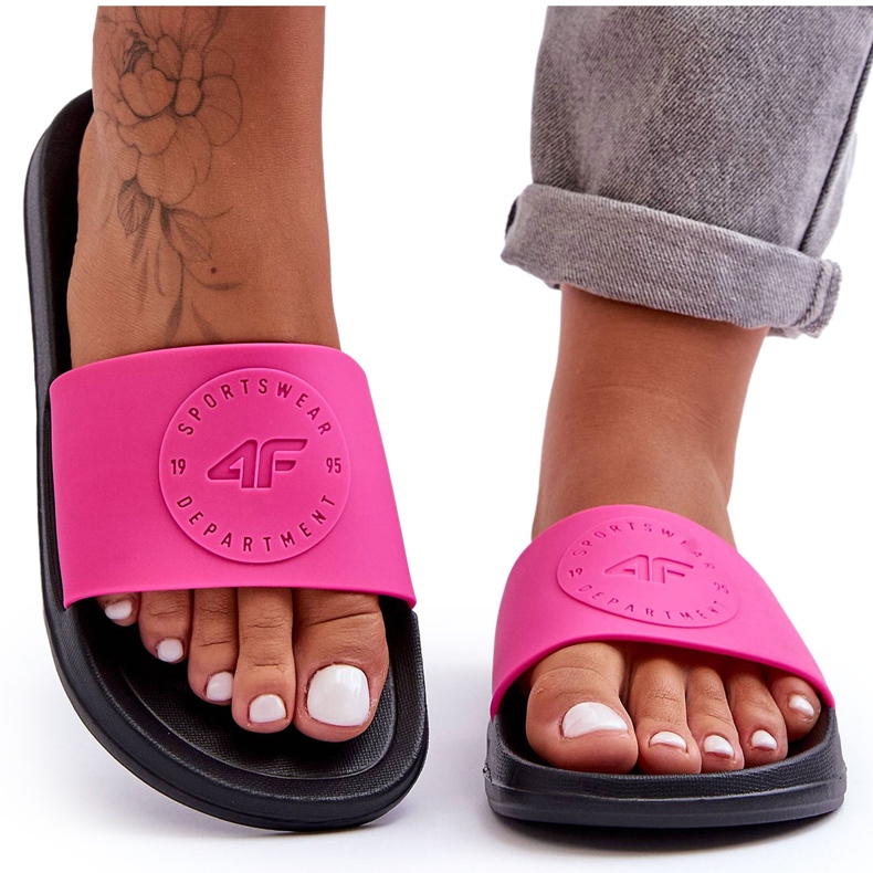 Sporttofflor dam 4F 4FSS23FFLIF069-55S Rosa-svart