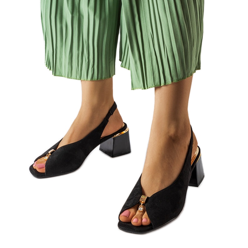 Baccaratos sandaler med låg klack i svart