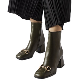 Gröna ankelboots från Castione