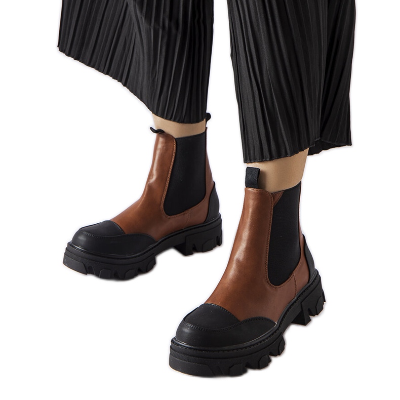 Bruna slip-on boots från Sibyla