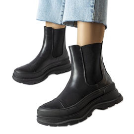 Svarta platåkängor från Bellucci