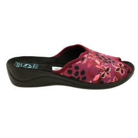 Velourtofflor för kvinnor Adanex 28344 Rödbrun med blommor svart