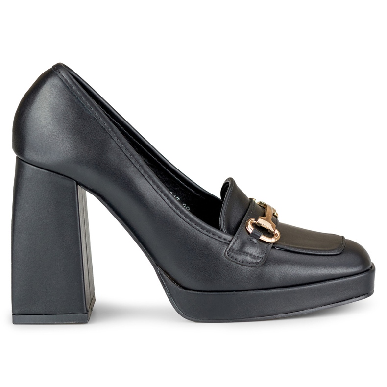 Svarta loafers med hög bekväm klack