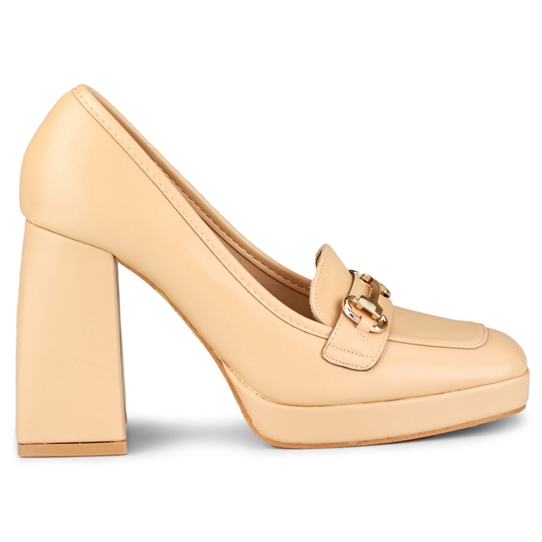 Beige loafers med hög bekväm klack