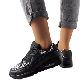 Svarta sneakers med mönstrat inlägg från Brattiro