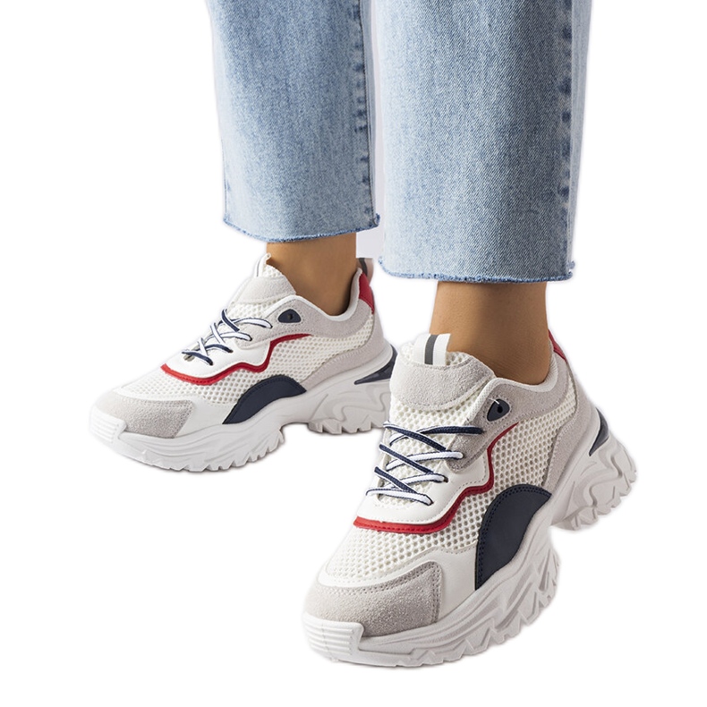 Inna Vita sneakers med synlig slitbana från Rosita