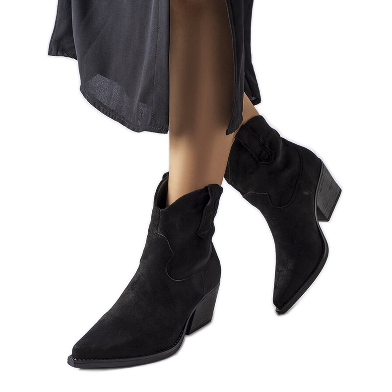 Svarta cowboystövlar från Christi